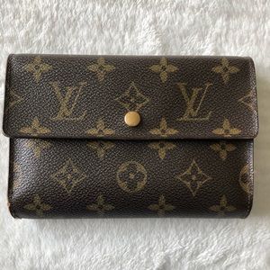 Louis Vuitton Medium Trifold Wallet